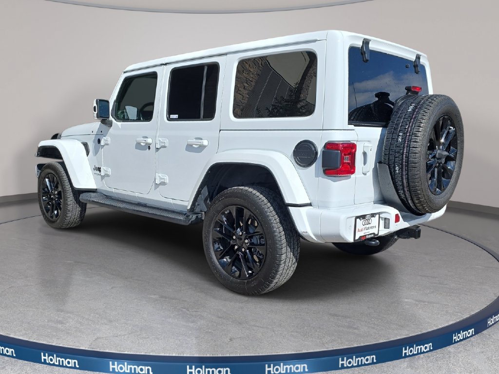 Used 2021 Jeep Wrangler Unlimited Sahara AWD/4WD image 8