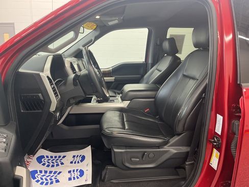 Used 2020 Ford F150 Lariat w/ FX4 Off-Road Package image 14