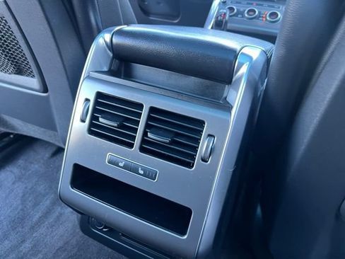 Used 2016 Land Rover Range Rover Sport SE AWD/4WD image 31