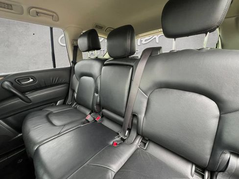 Used 2024 Nissan Armada SL RWD image 22