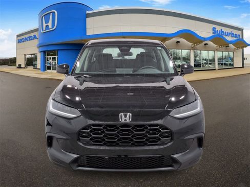 Used 2023 Honda HR-V LX image 3