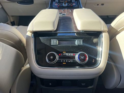 Used 2021 Lincoln Navigator Reserve w/ Luxury Package image 28