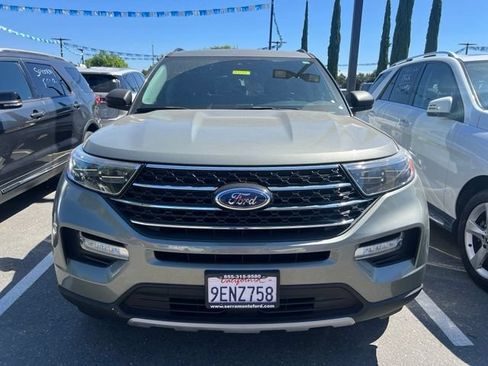 Certified 2020 Ford Explorer XLT w/ Equipment Group 202A AWD/4WD image 2