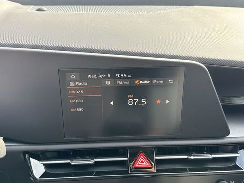 New 2026 Kia Niro LX image 6