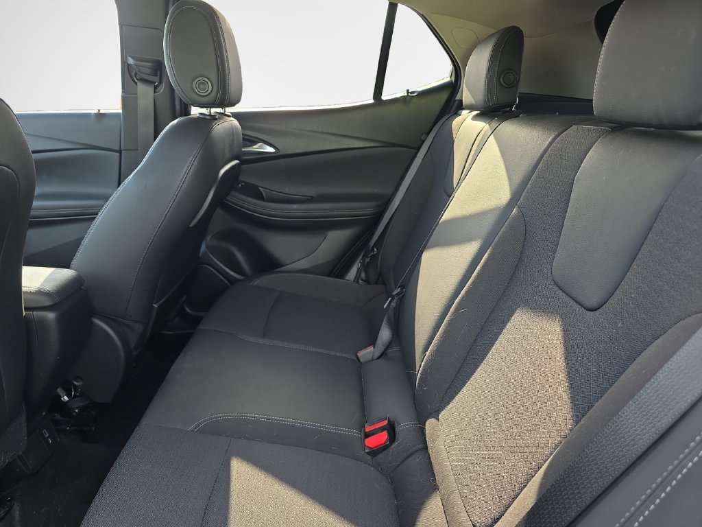 Used 2020 Buick Encore GX Preferred w/ Cold Weather Comfort Package AWD/4WD image 22