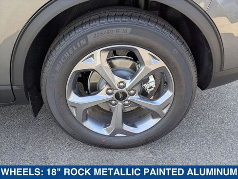 New 2025 Ford Escape ST-Line w/ Tech Pack #1 image 9