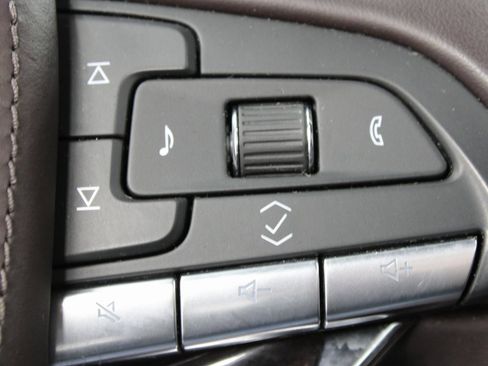 Used 2023 Cadillac Escalade Premium Luxury Platinum image 72