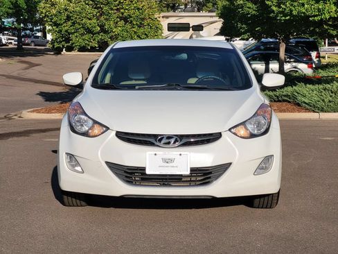 Used 2012 Hyundai Elantra GLS w/ Preferred Pkg 3 FWD image 9
