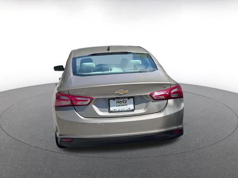 Used 2024 Chevrolet Malibu LT image 12