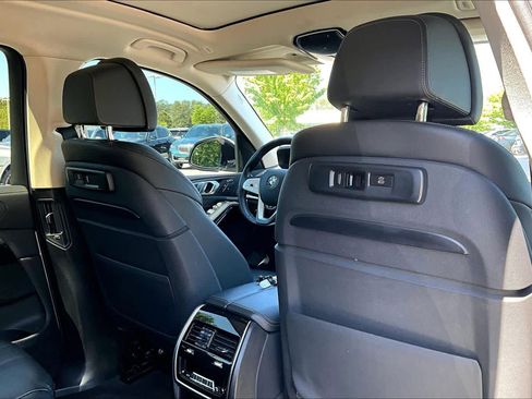 Used 2019 BMW X7 xDrive40i w/ Cold Weather Package AWD/4WD image 20