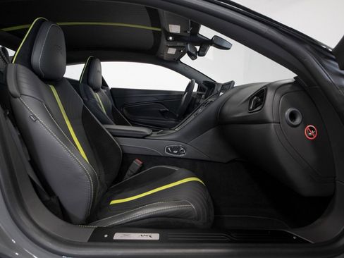 Used 2019 Aston Martin DB11 AMR image 48