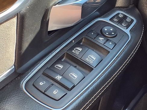 Used 2024 RAM 2500 Laramie w/ Safety Group image 13