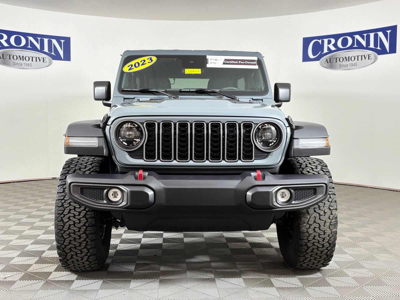 Used 2024 Jeep Wrangler Unlimited Rubicon w/ XTREMEE 35" Tire Package AWD/4WD image 34