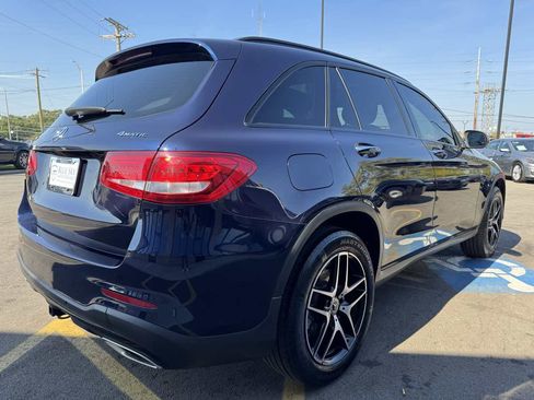 Used 2019 Mercedes-Benz GLC 300 4MATIC w/ AMG Line image 5