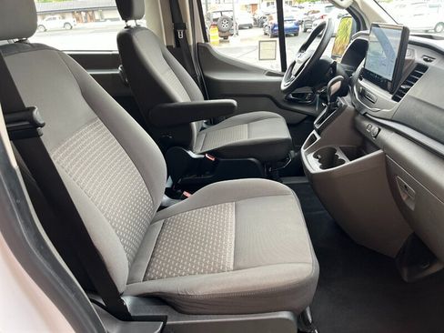 Used 2022 Ford Transit 350 XLT RWD image 10