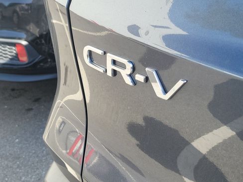Used 2024 Honda CR-V EX-L image 11