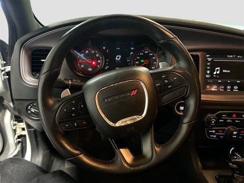 Used 2023 Dodge Charger R/T w/ Blacktop Package image 11