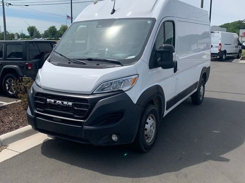 Used 2023 RAM ProMaster 3500 w/ Convenience Group FWD image 6