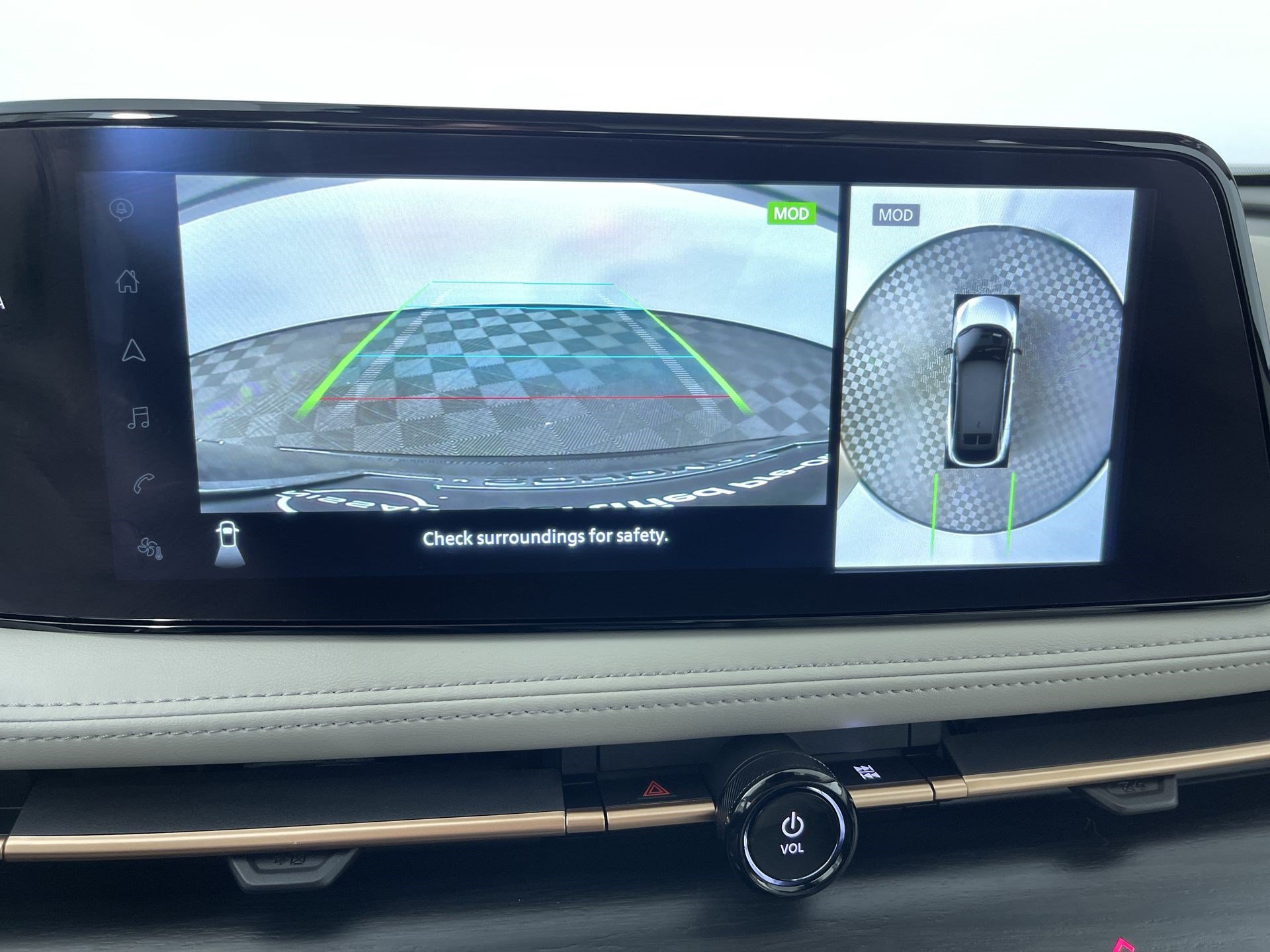 Certified 2024 Nissan Ariya AWD image 19