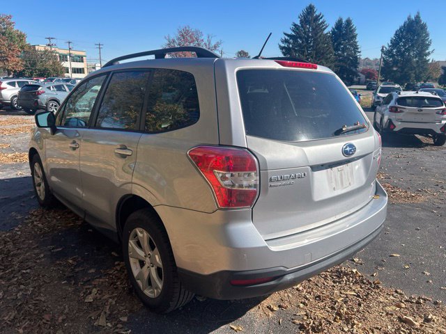 Used 2015 Subaru Forester 2.5i Premium AWD/4WD image 5