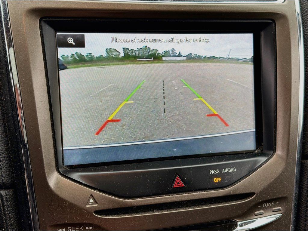 Used 2015 Lincoln MKX AWD w/ Equipment Group 102A image 16