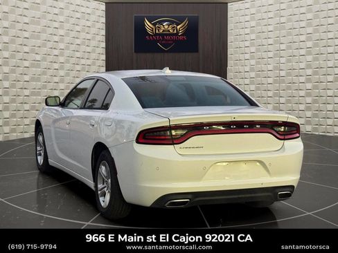 Used 2023 Dodge Charger SXT image 4