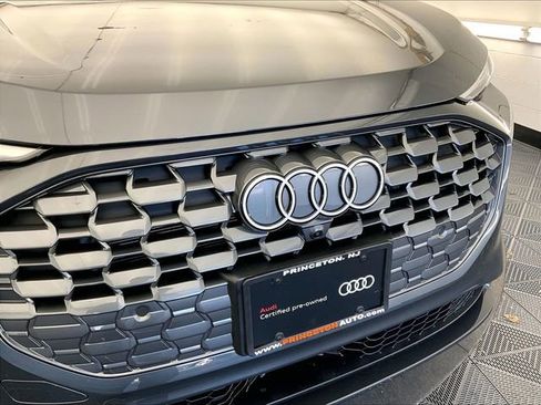 Certified 2025 Audi Q5 Premium w/ Convenience Package AWD/4WD image 30