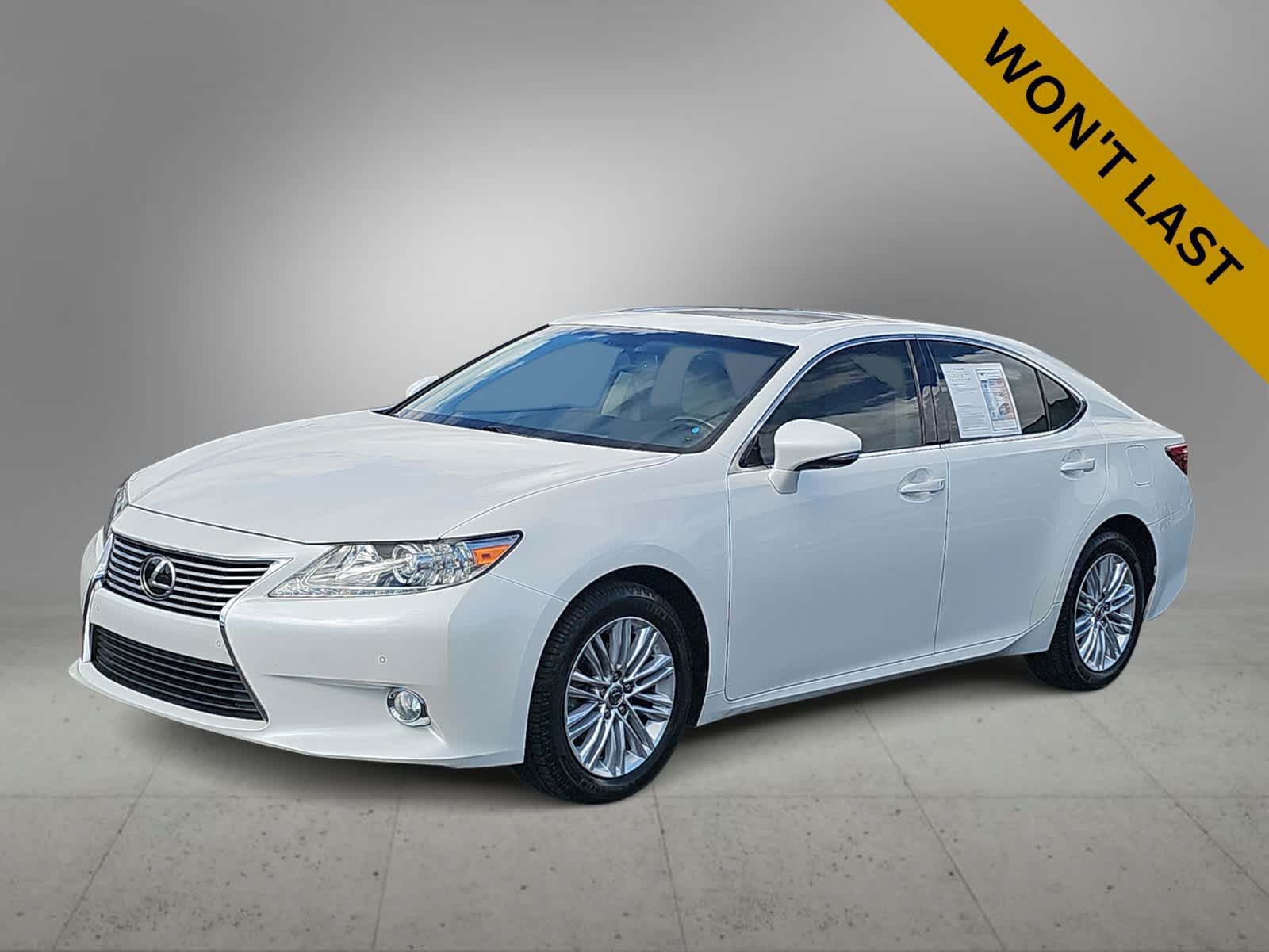 Used 2015 Lexus ES 350 w/ Premium Package FWD image 4
