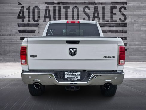 Used 2018 RAM 1500 Laramie AWD/4WD image 4