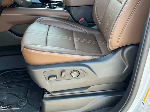 New 2026 Chevrolet Tahoe High Country AWD/4WD image 27