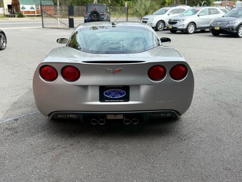 Used 2005 Chevrolet Corvette Coupe w/ Preferred Equipment Group image 6