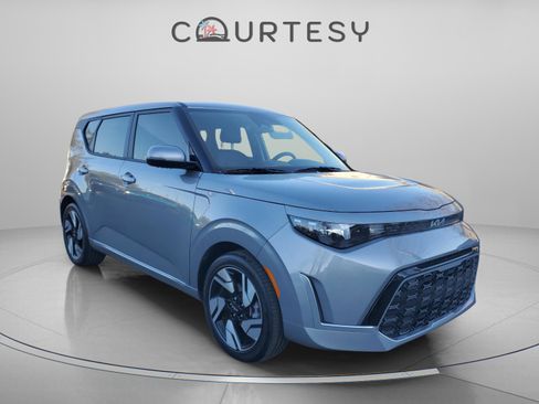 Certified 2025 Kia Soul GT-Line image 6