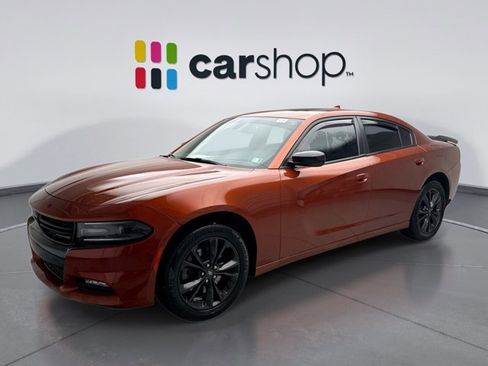 Used 2021 Dodge Charger SXT w/ Driver Convenience Group image 1