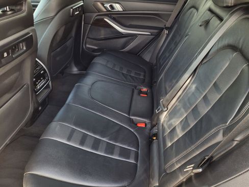 Used 2019 BMW X5 xDrive40i w/ Convenience Package image 17