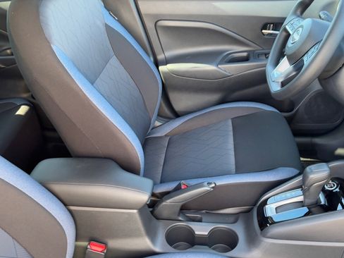 New 2025 Nissan Versa SV w/ Trunk Package image 12