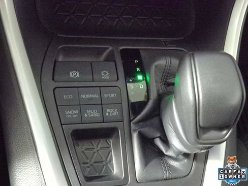Certified 2024 Toyota RAV4 XLE AWD/4WD image 19