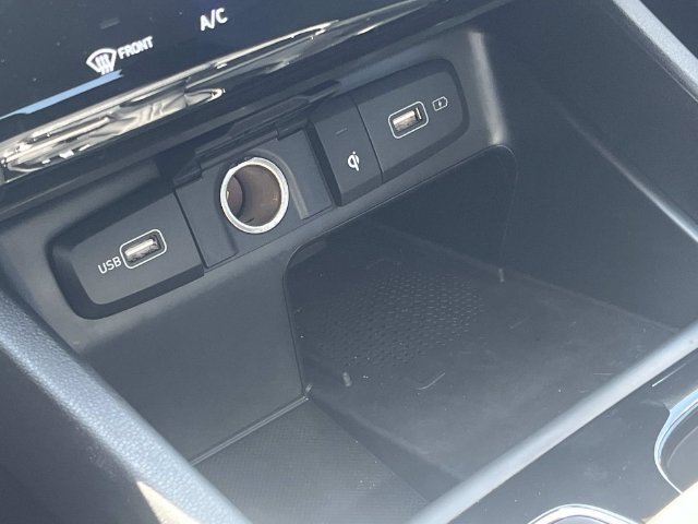 Certified 2024 Hyundai Tucson SEL FWD image 31