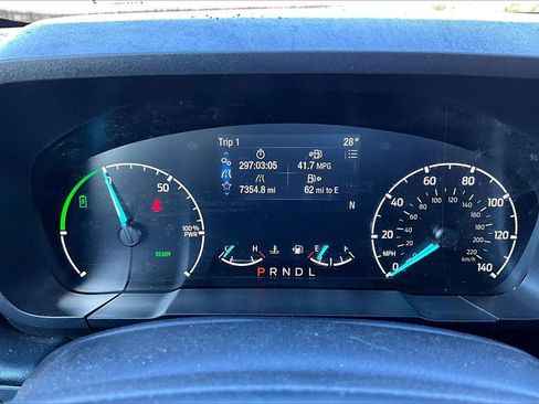 Used 2023 Ford Maverick XL image 18