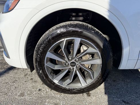 Used 2025 Audi Q5 2.0T Premium image 7