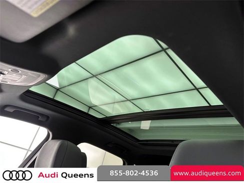 Certified 2022 Audi Q3 2.0T Premium Plus w/ Premium Plus Package image 22