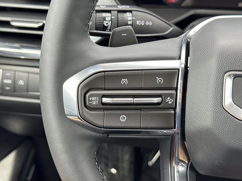 New 2026 GMC Acadia Elevation FWD image 9