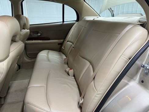 Used 2005 Buick Le Sabre Custom image 42