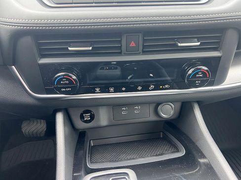 New 2026 Nissan Rogue SV image 15