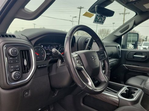 Used 2022 Chevrolet Silverado 2500 LTZ w/ LTZ Plus Package image 17