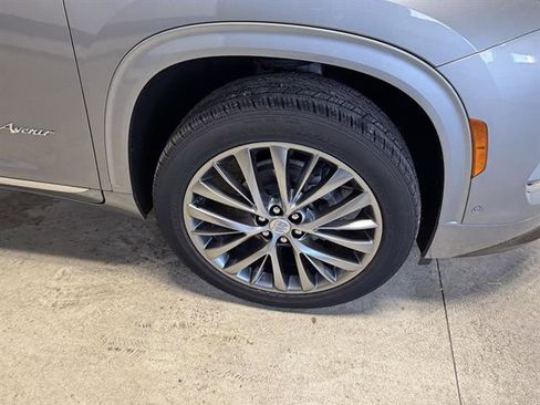 Certified 2025 Buick Enclave Avenir w/ Super Cruise Package AWD/4WD image 7