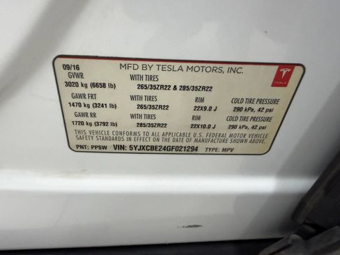 Used 2016 Tesla Model X 75D AWD/4WD image 29