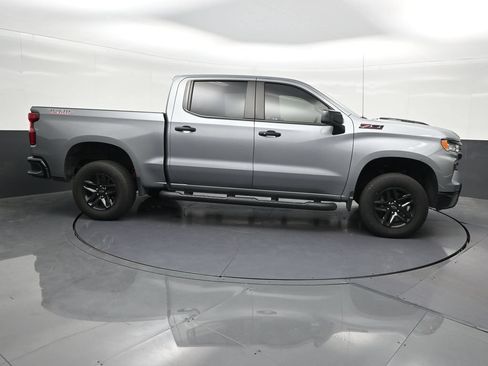 Used 2024 Chevrolet Silverado 1500 LT Trail Boss w/ Convenience Package II AWD/4WD image 7