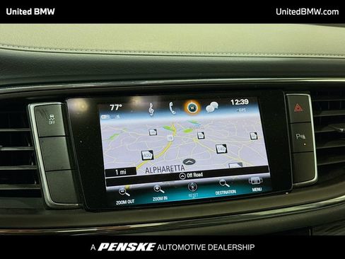 Used 2019 Buick Enclave Essence FWD image 10