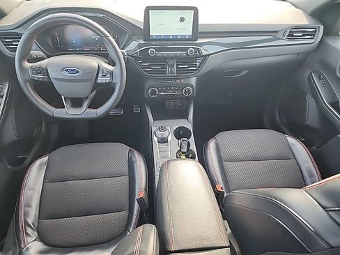 Used 2024 Ford Escape ST-Line image 10