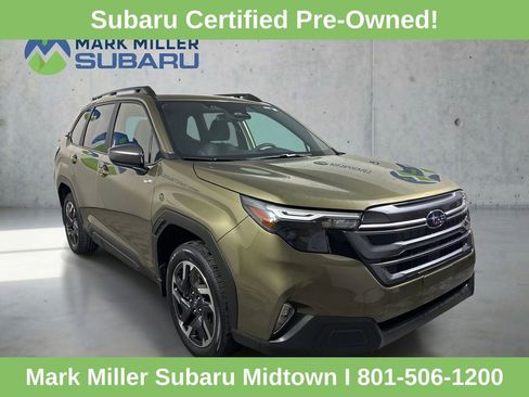 Used 2025 Subaru Forester Premium w/ Protection Package (1PH) AWD/4WD image 1